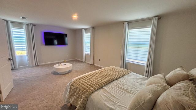 3819 POWELL RD, Brookhaven, PA 19015