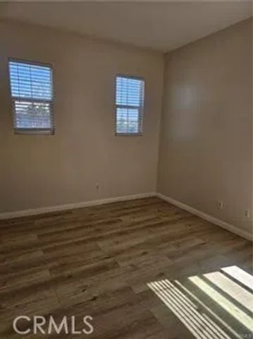 4206 Vahan Court, Lancaster, CA 93536