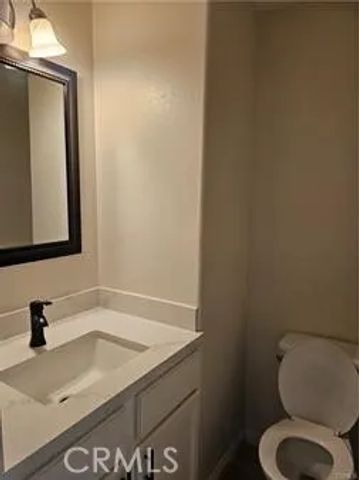 4206 Vahan Court, Lancaster, CA 93536