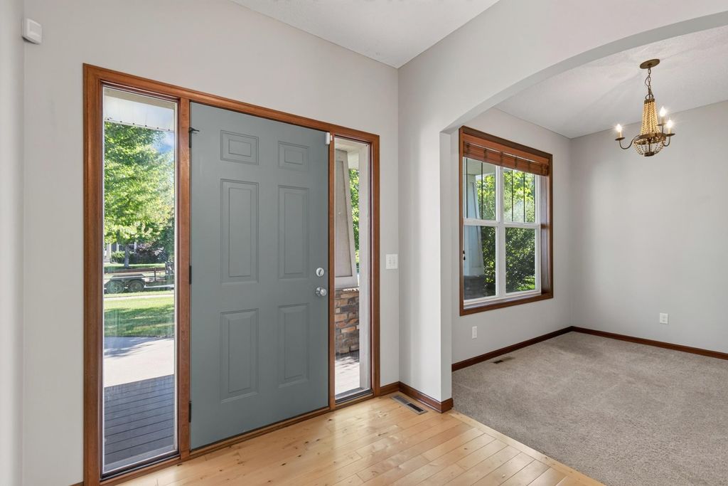 18153 80th Place N, Maple Grove, MN 55311 — photo 4