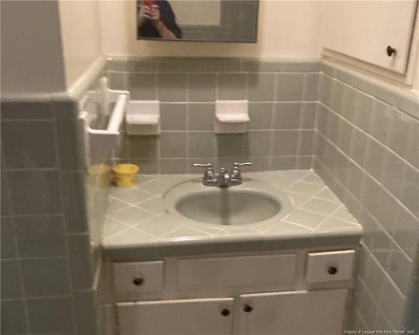 4332 S Robeson Road, Rowland, NC 28383