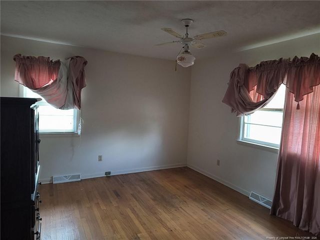 4332 S Robeson Road, Rowland, NC 28383