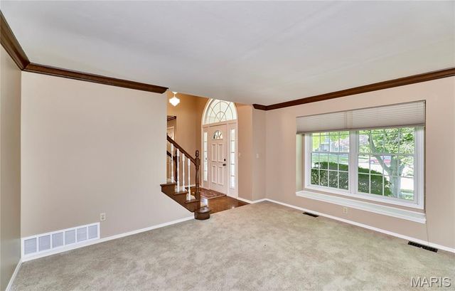 2128 Seven Oaks Drive, St Charles, MO 63303