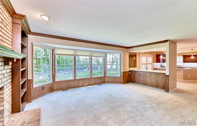 2128 Seven Oaks Drive, St Charles, MO 63303