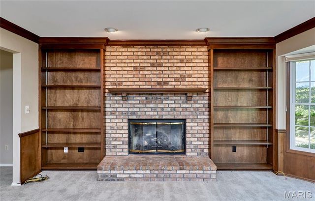 2128 Seven Oaks Drive, St Charles, MO 63303