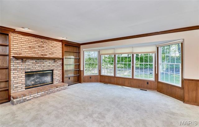 2128 Seven Oaks Drive, St Charles, MO 63303