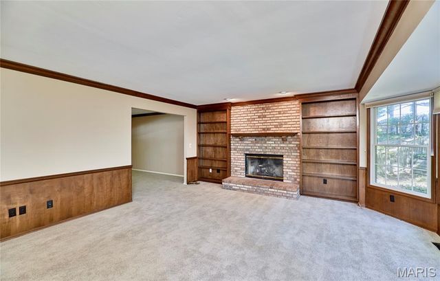 2128 Seven Oaks Drive, St Charles, MO 63303