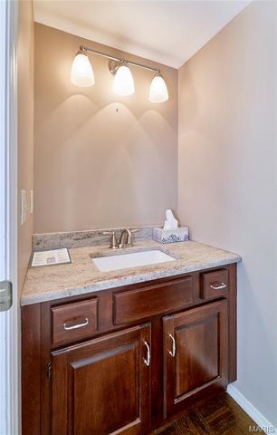 2128 Seven Oaks Drive, St Charles, MO 63303