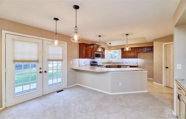 2128 Seven Oaks Drive, St Charles, MO 63303