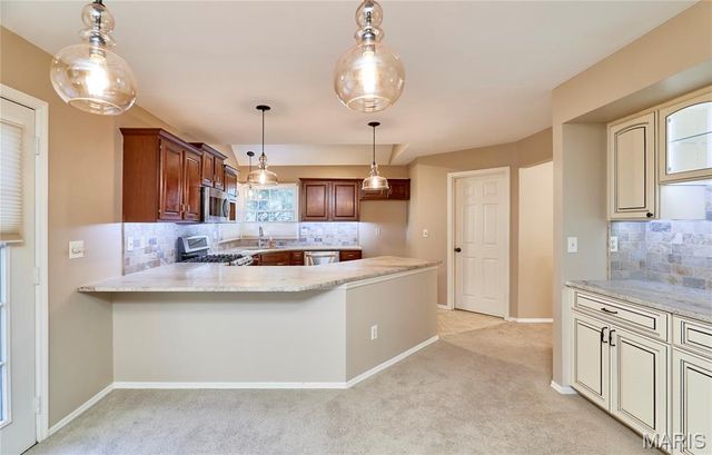 2128 Seven Oaks Drive, St Charles, MO 63303