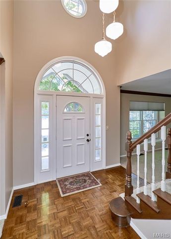 2128 Seven Oaks Drive, St Charles, MO 63303