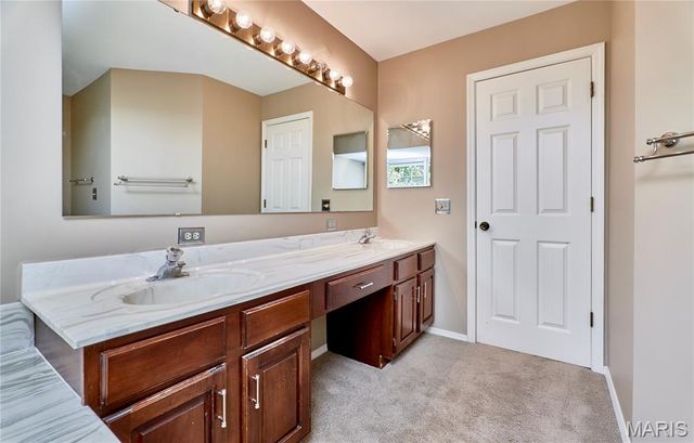 2128 Seven Oaks Drive, St Charles, MO 63303