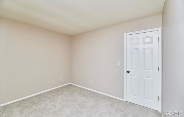 2128 Seven Oaks Drive, St Charles, MO 63303