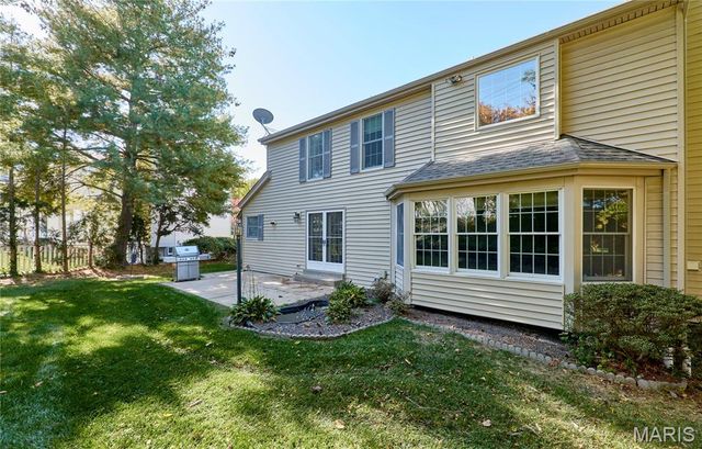 2128 Seven Oaks Drive, St Charles, MO 63303