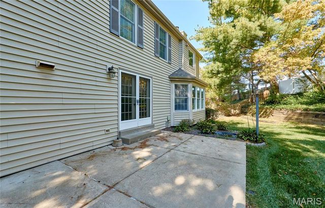 2128 Seven Oaks Drive, St Charles, MO 63303