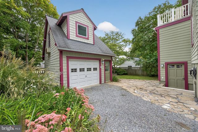6819 DELAWARE ST, Chevy Chase, MD 20815