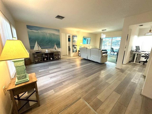 3405 DOVE HOLLOW COURT, Palm Harbor, FL 34683