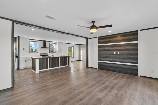 17026 NW 300TH STREET, Okeechobee, FL 34972