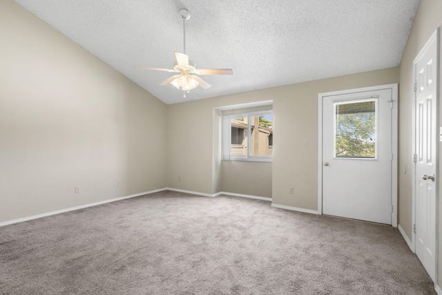 1707 E Walnut Lawn Street, Springfield, MO 65804