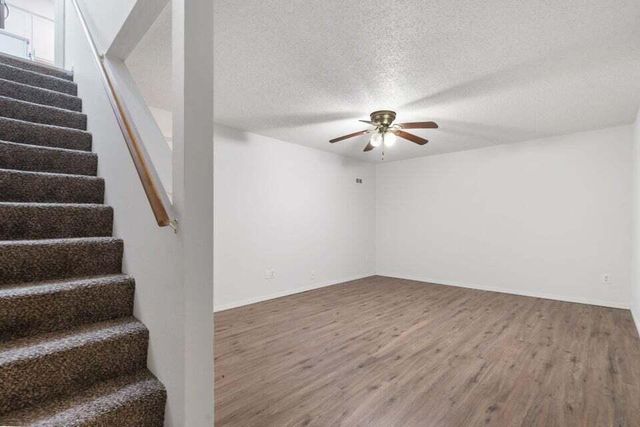 1707 E Walnut Lawn Street, Springfield, MO 65804