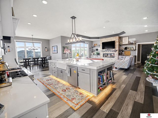 520 White Cap Bay, Lincoln, NE 68527