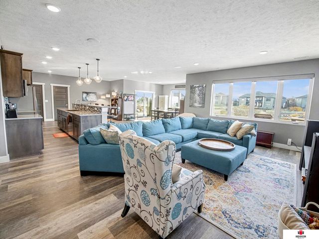 520 White Cap Bay, Lincoln, NE 68527