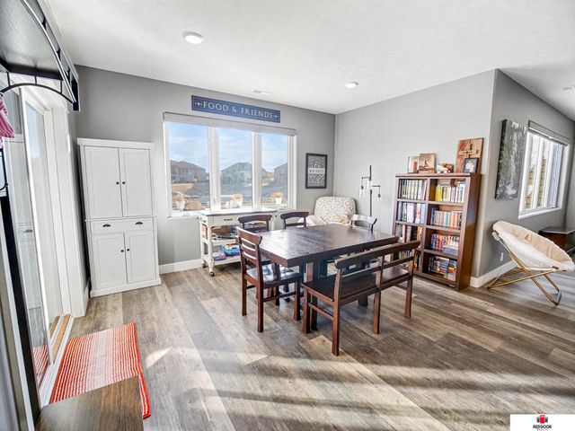 520 White Cap Bay, Lincoln, NE 68527