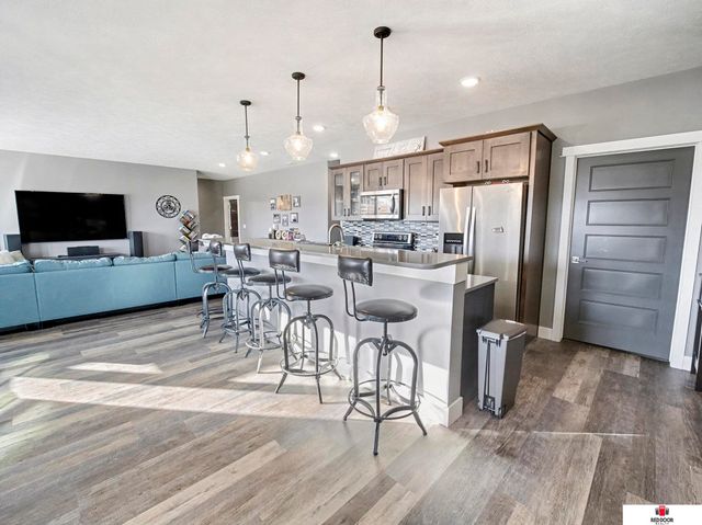 520 White Cap Bay, Lincoln, NE 68527