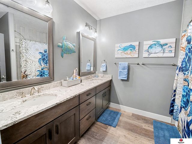 520 White Cap Bay, Lincoln, NE 68527