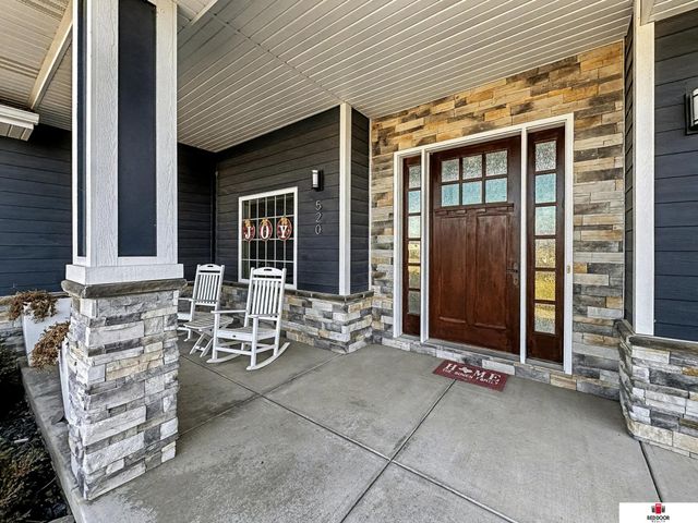 520 White Cap Bay, Lincoln, NE 68527