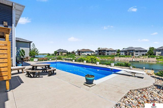 520 White Cap Bay, Lincoln, NE 68527