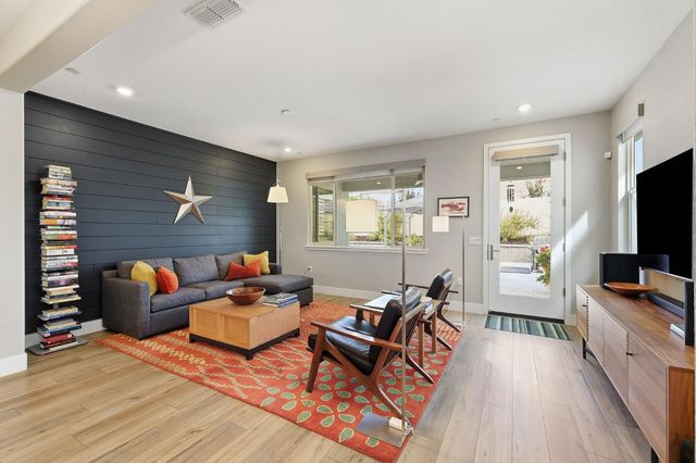 6539 Samba Way, El Dorado Hills, CA 95762