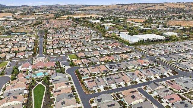 6539 Samba Way, El Dorado Hills, CA 95762