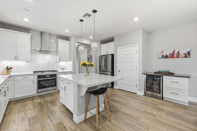 6539 Samba Way, El Dorado Hills, CA 95762