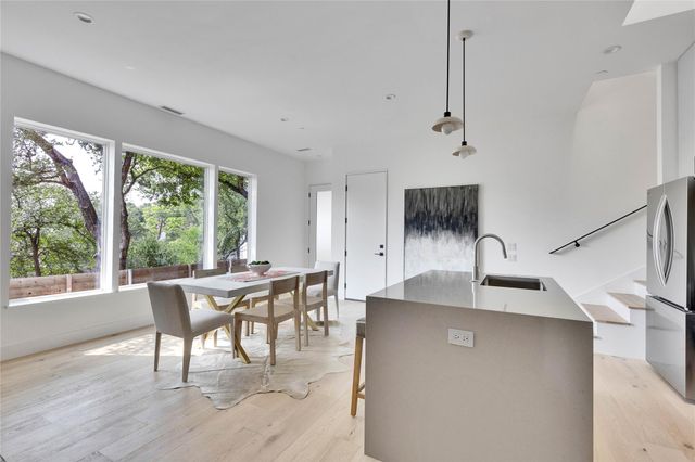 1118 W 7th ST 2B, Austin, TX 78703