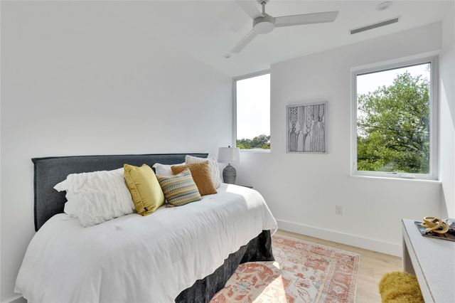 1118 W 7th ST 2B, Austin, TX 78703