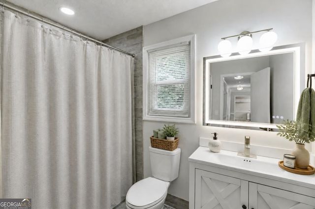 4445 Lake Forest Drive, Oakwood, GA 30566