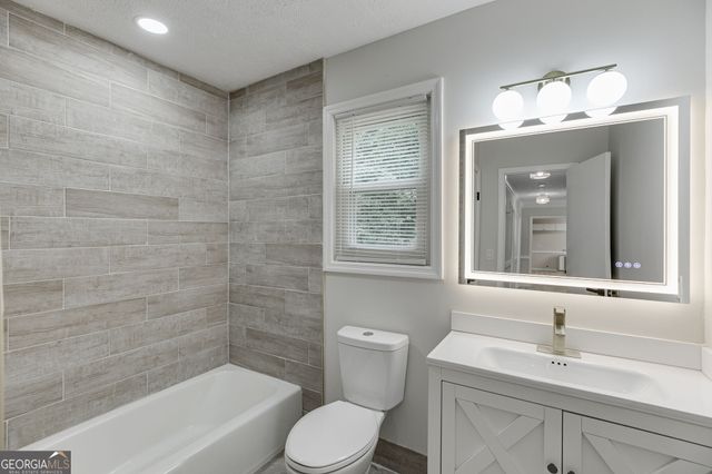 4445 Lake Forest Drive, Oakwood, GA 30566