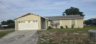 1401 Yvonne AVE S, Lehigh Acres, FL 33976