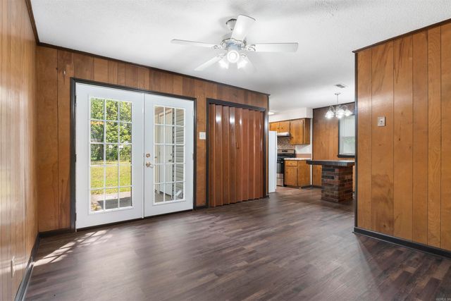 6 Waterfront Drive, Sherwood, AR 72120