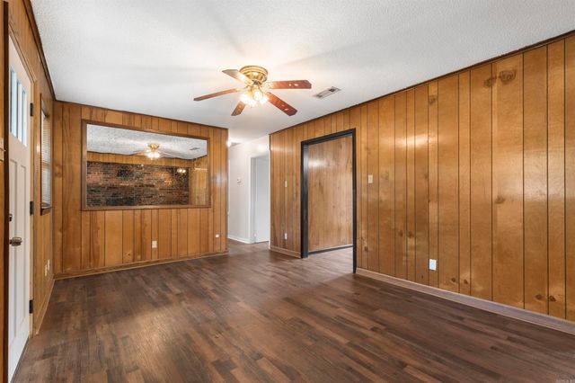 6 Waterfront Drive, Sherwood, AR 72120