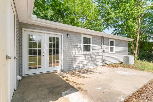 6 Waterfront Drive, Sherwood, AR 72120