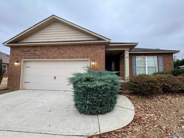 102 Silvermoon Lane, New Market, AL 35811