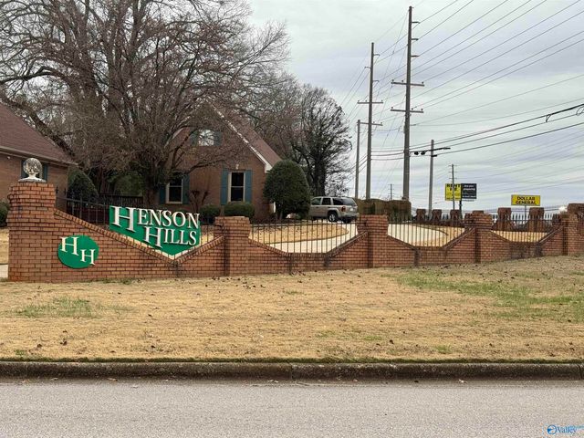 102 Silvermoon Lane, New Market, AL 35811