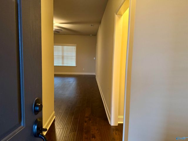 102 Silvermoon Lane, New Market, AL 35811