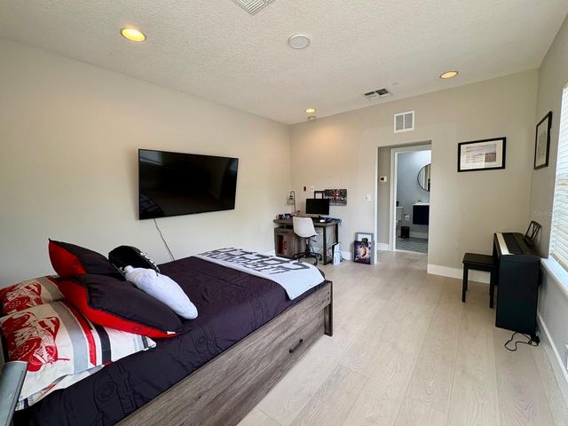 11531 CLAYMONT CIRCLE, Windermere, FL 34786
