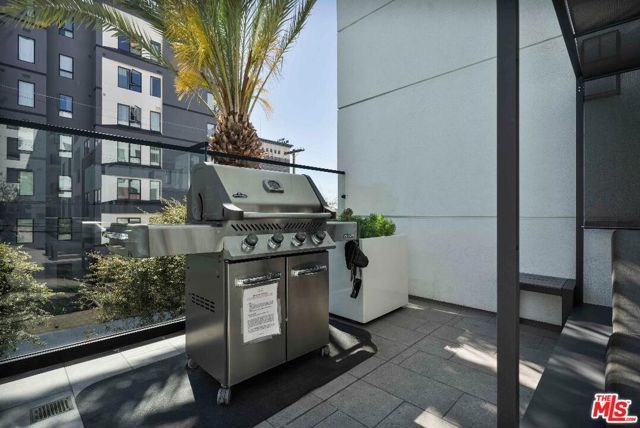 1234 Wilshire Boulevard 203, Los Angeles, CA 90017