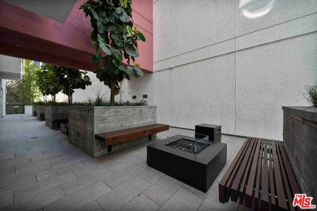 1234 Wilshire Boulevard 203, Los Angeles, CA 90017