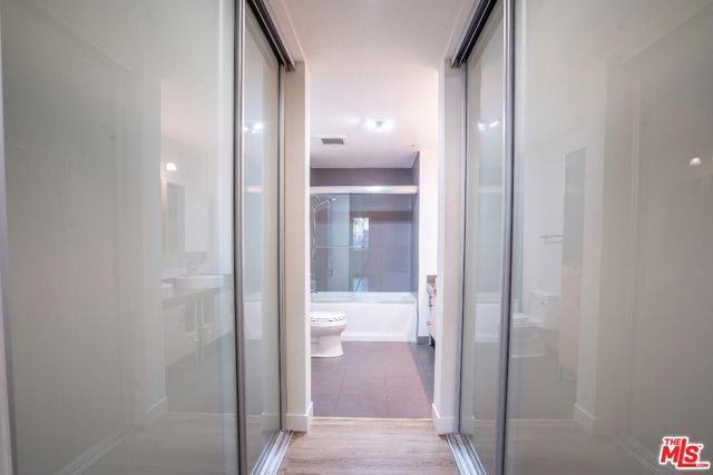 1234 Wilshire Boulevard 203, Los Angeles, CA 90017