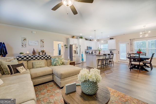 90 Cub Lane, Covington, GA 30016